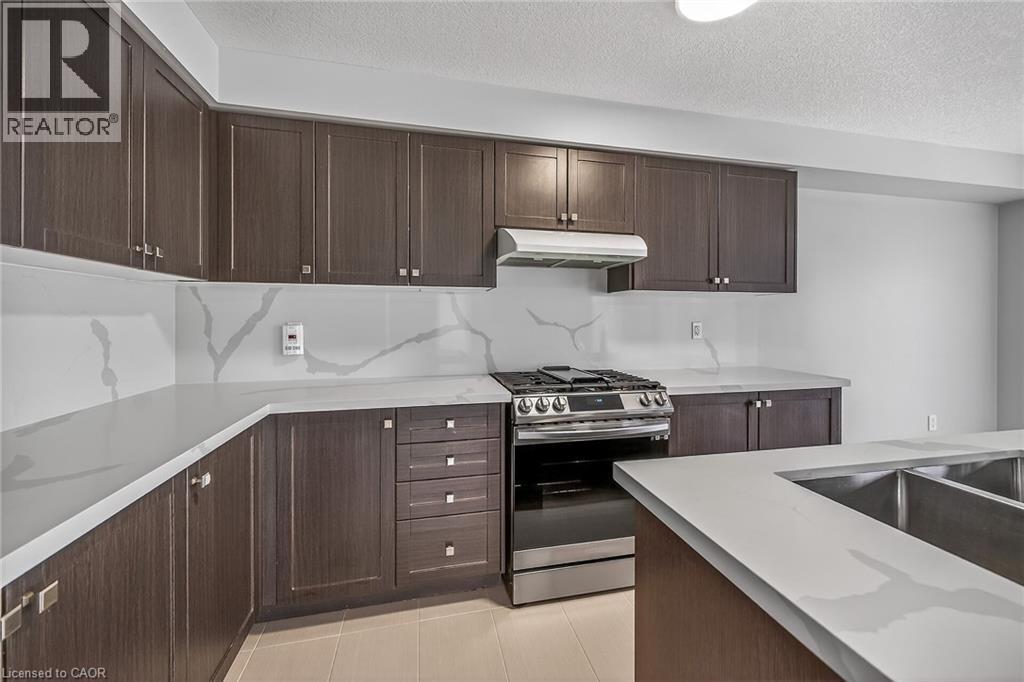 1 Prestwick Street, Stoney Creek, Ontario  L8J 0K7 - Photo 28 - 40818046