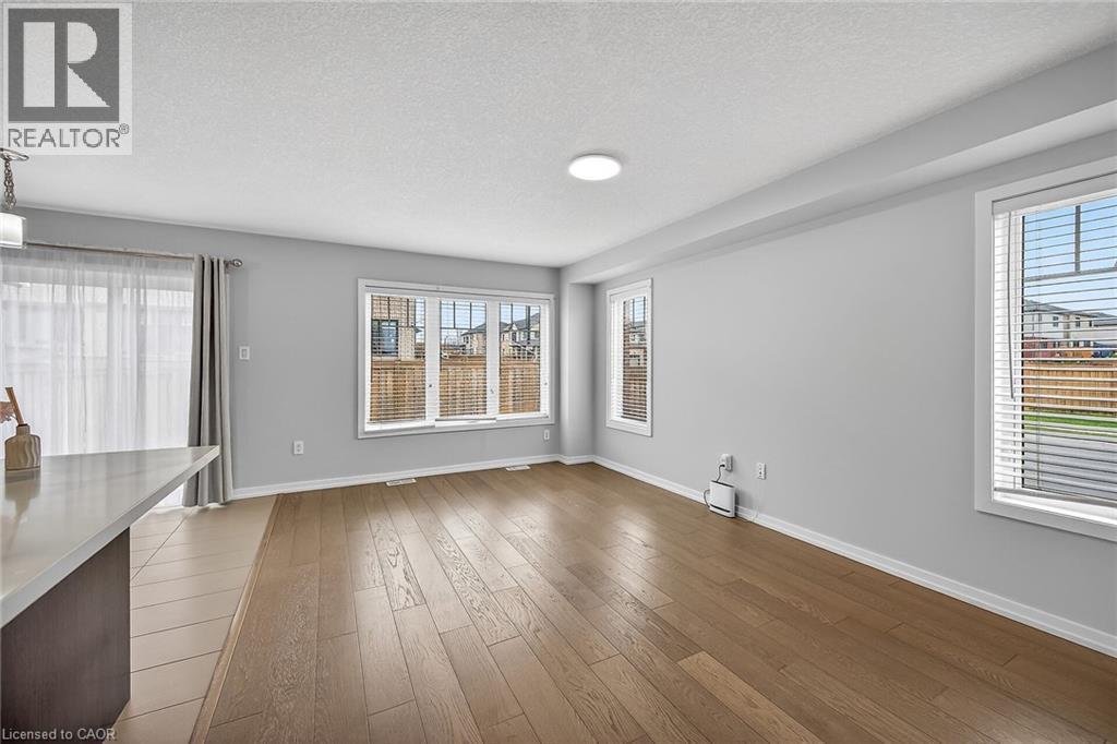 1 Prestwick Street, Stoney Creek, Ontario  L8J 0K7 - Photo 15 - 40818046