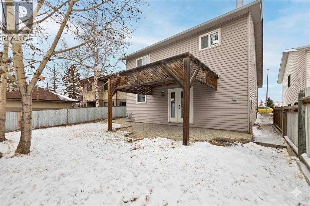 2031 24 Avenue Ne, Calgary, Alberta  T2E 8H4 - Photo 3 - A2298874