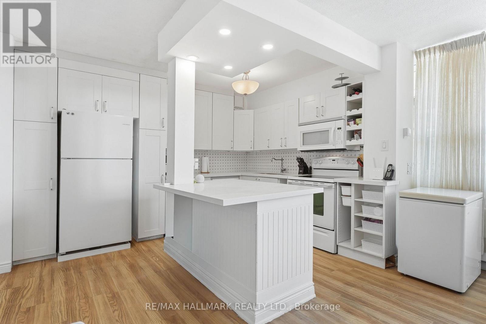 503 - 180 Markham Road, Toronto, Ontario  M1M 2Z9 - Photo 4 - E13034612