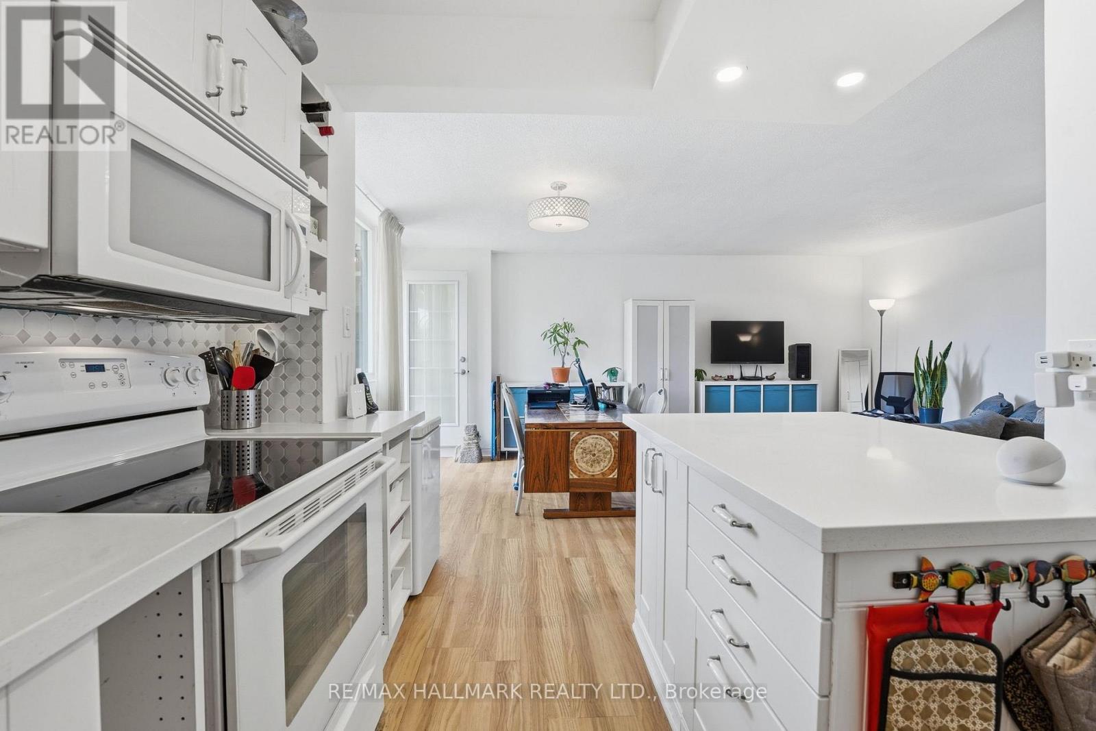 503 - 180 Markham Road, Toronto, Ontario  M1M 2Z9 - Photo 6 - E13034612