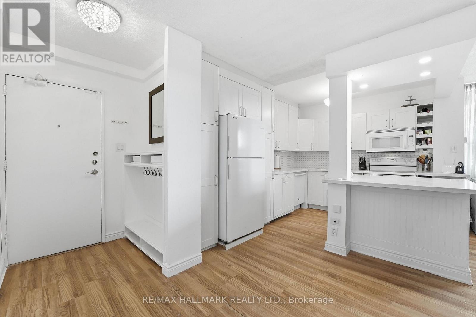 503 - 180 Markham Road, Toronto, Ontario  M1M 2Z9 - Photo 3 - E13034612