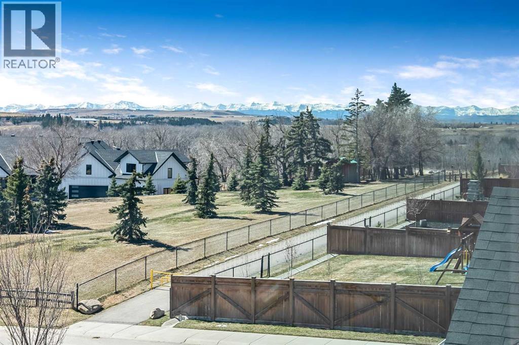 108 Mount Rae Heights, okotoks, Alberta