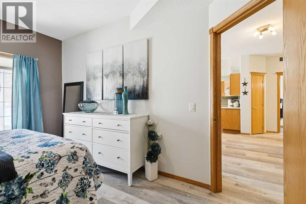 221, 223 Tuscany Springs Boulevard Nw, Calgary, Alberta  T3L 2M2 - Photo 24 - A2300843