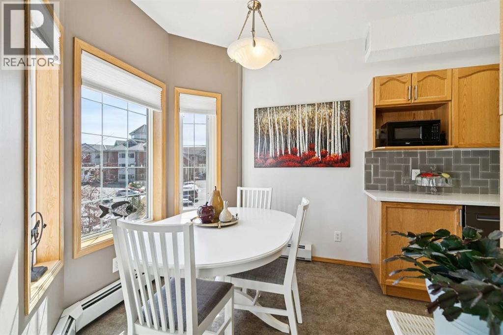 221, 223 Tuscany Springs Boulevard Nw, Calgary, Alberta  T3L 2M2 - Photo 9 - A2300843