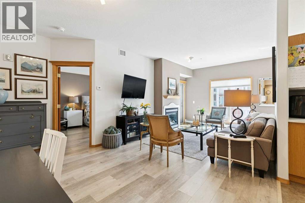 221, 223 Tuscany Springs Boulevard Nw, Calgary, Alberta  T3L 2M2 - Photo 3 - A2300843