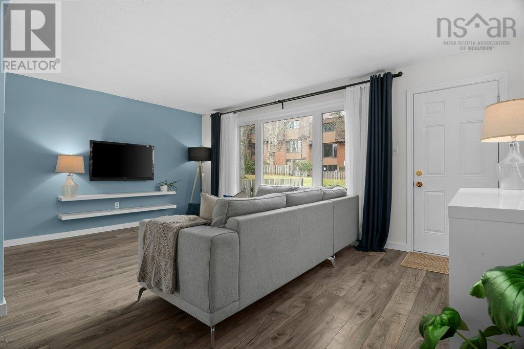 16 Covington Way, Halifax, Nova Scotia  B3M 3K2 - Photo 2 - 202608358