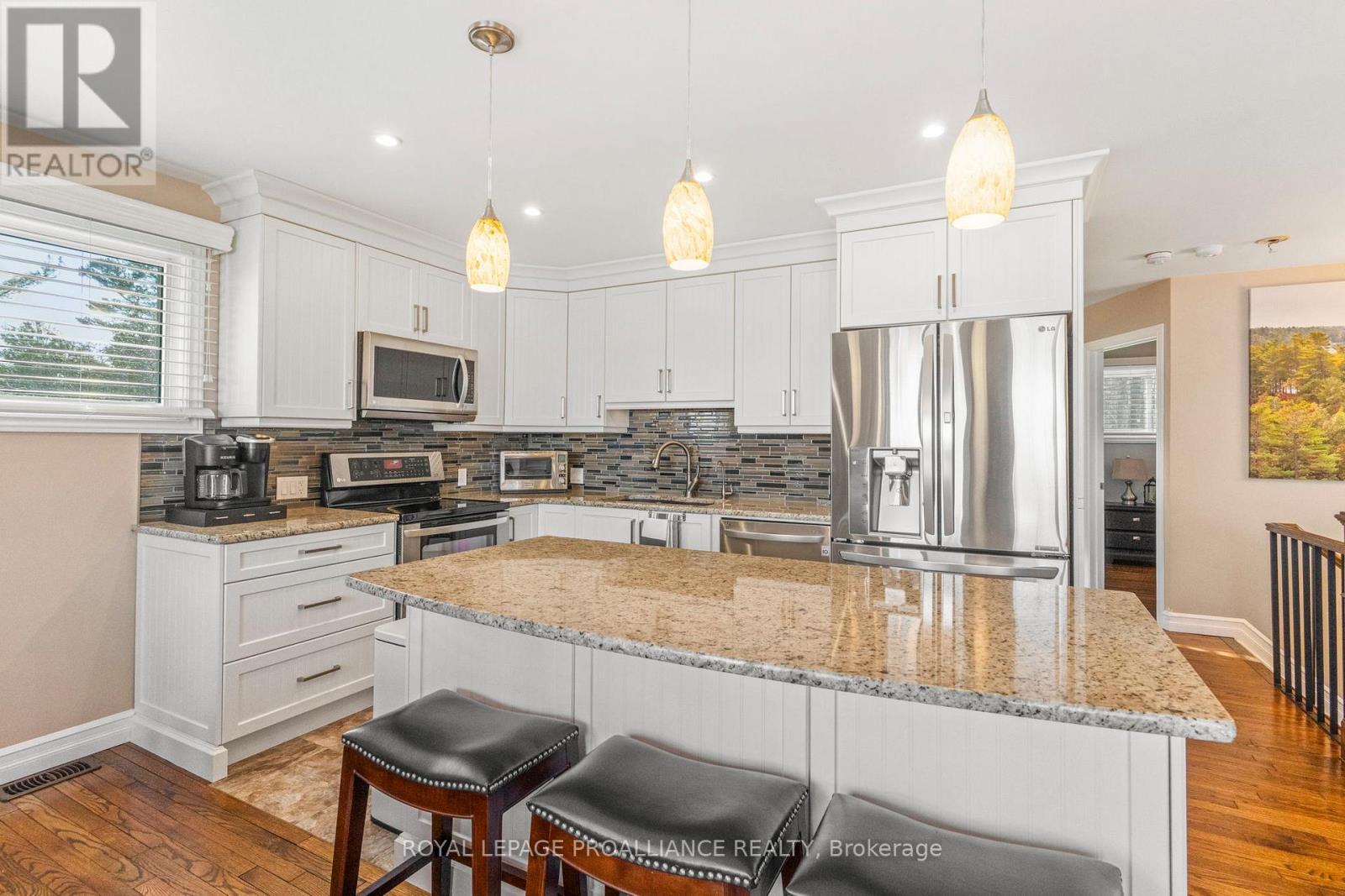 23 Moon Road, Front Of Yonge, Ontario  K0E 1R0 - Photo 14 - X13034286