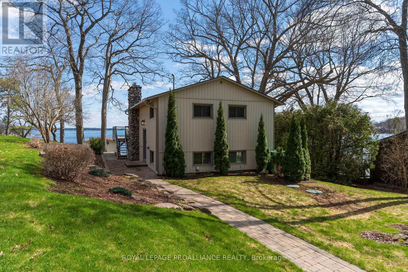 23 Moon Road, Front Of Yonge, Ontario  K0E 1R0 - Photo 2 - X13034286