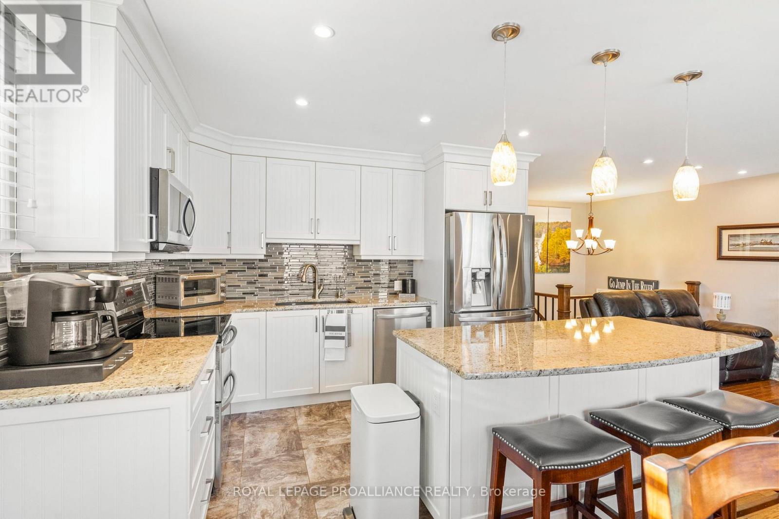 23 Moon Road, Front Of Yonge, Ontario  K0E 1R0 - Photo 9 - X13034286