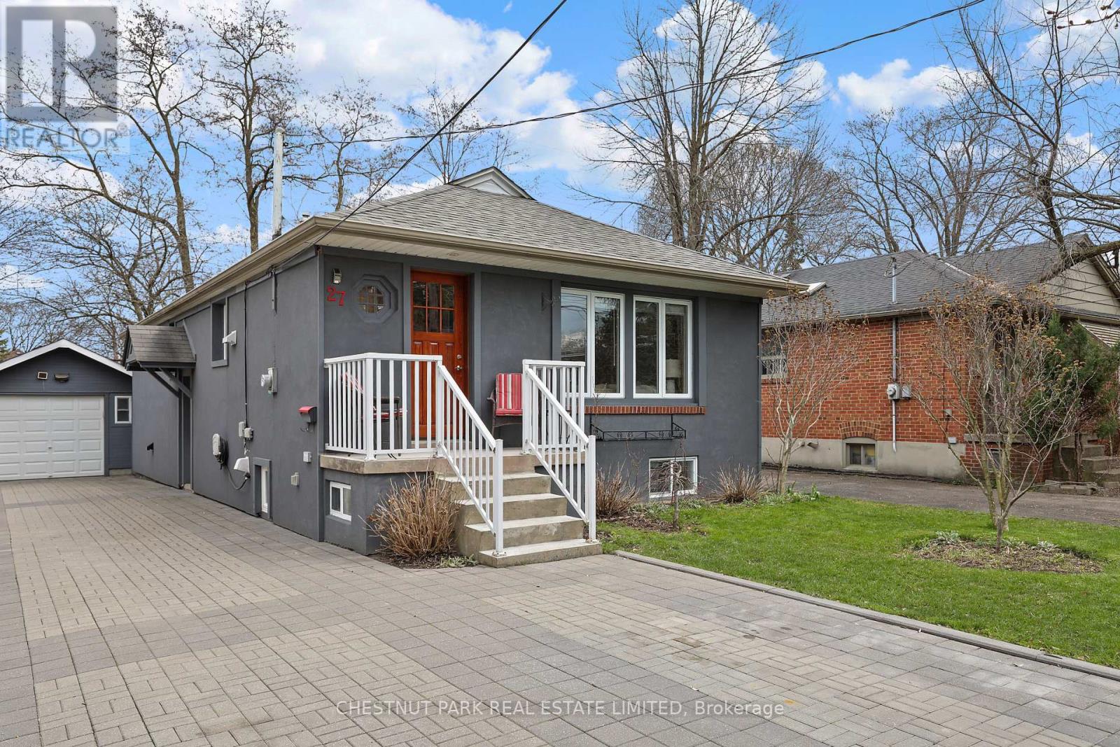 27 Cedarcrest Drive, Toronto, Ontario  M9A 2V4 - Photo 13 - W13034776