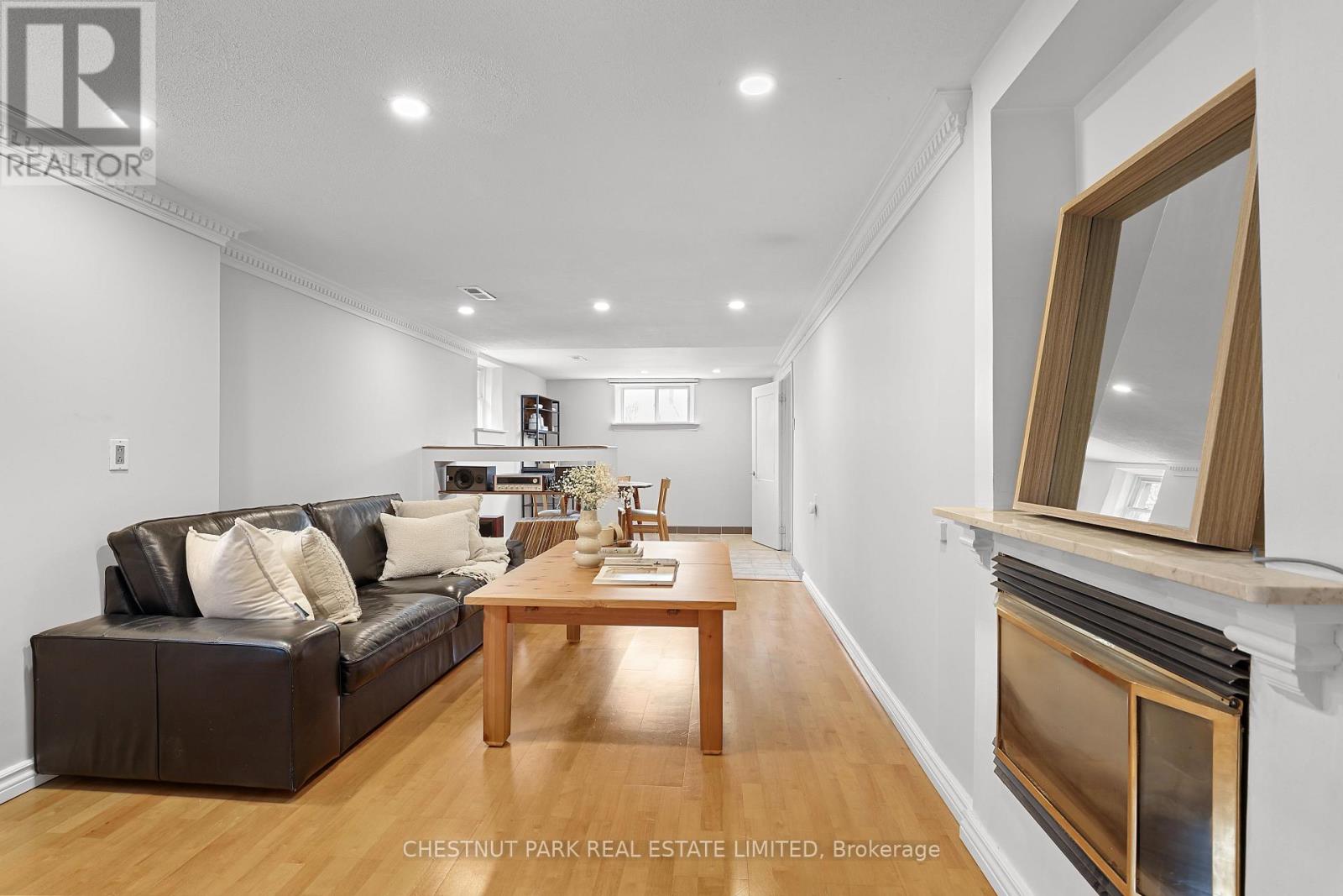 27 Cedarcrest Drive, Toronto, Ontario  M9A 2V4 - Photo 26 - W13034776