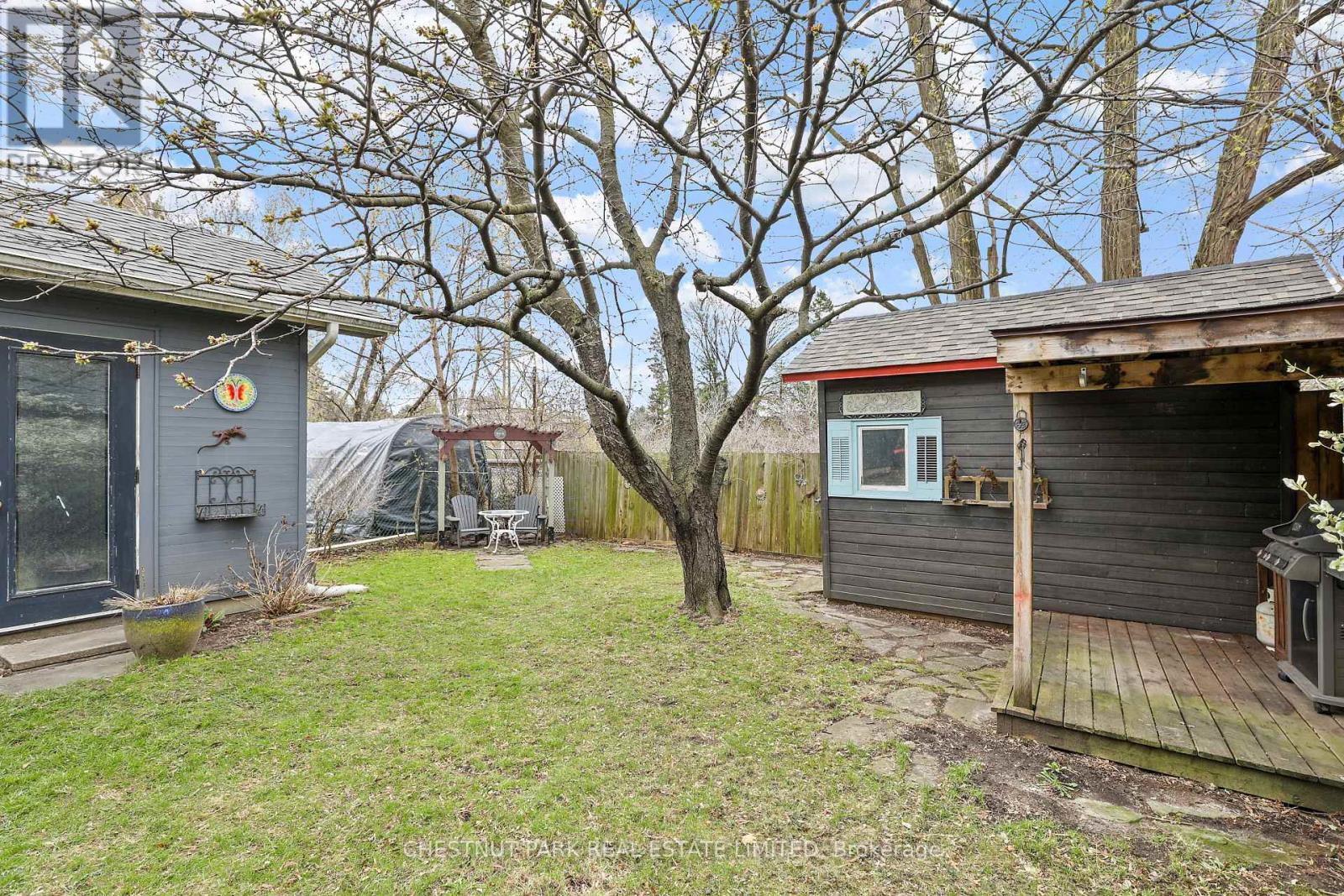 27 Cedarcrest Drive, Toronto, Ontario  M9A 2V4 - Photo 34 - W13034776