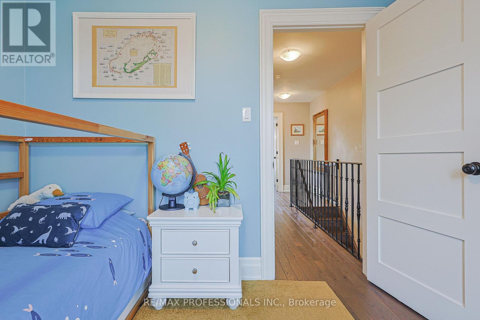 9b Harlton Crescent, Toronto, Ontario  M6M 1L2 - Photo 29 - W13034844