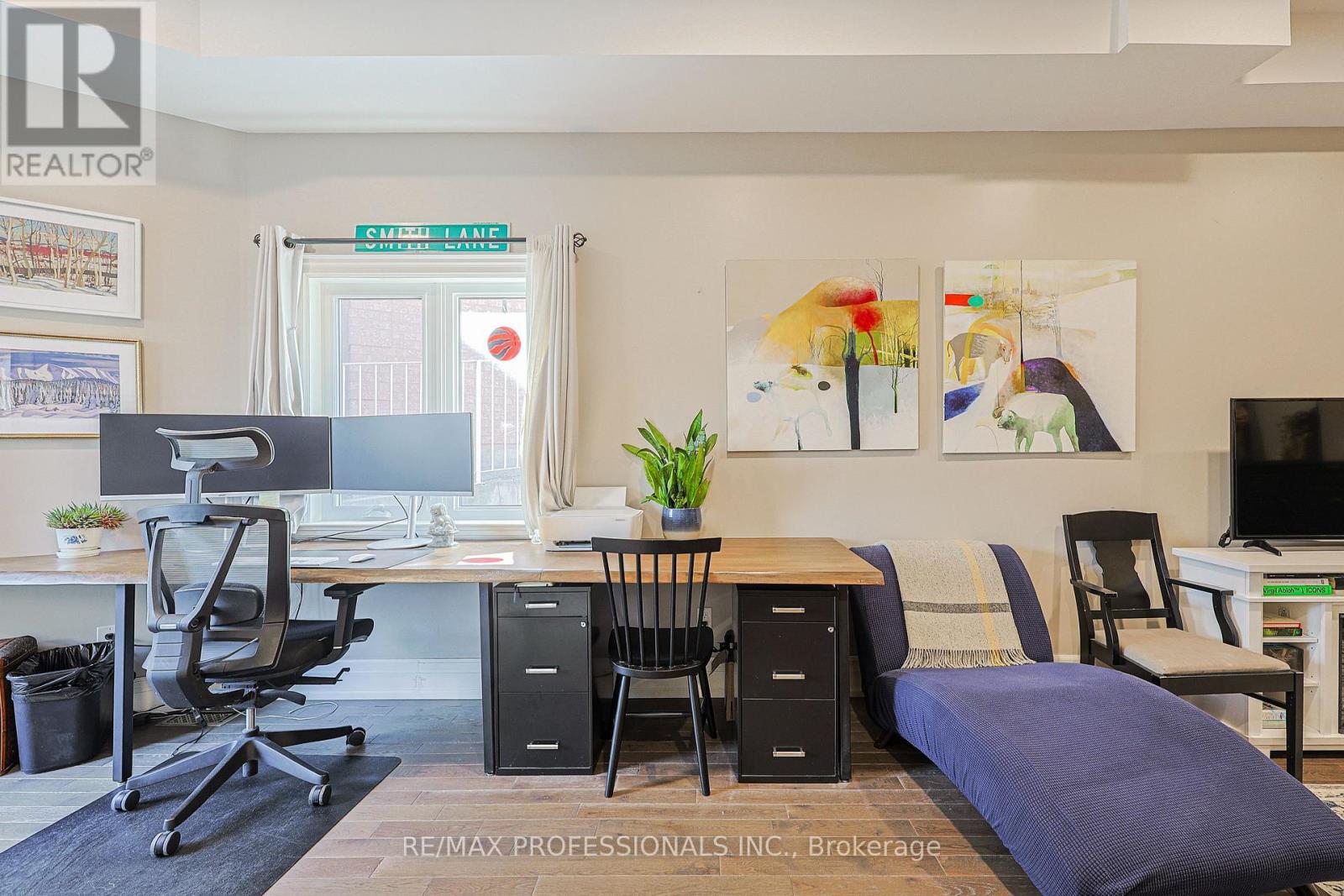 9b Harlton Crescent, Toronto, Ontario  M6M 1L2 - Photo 38 - W13034844