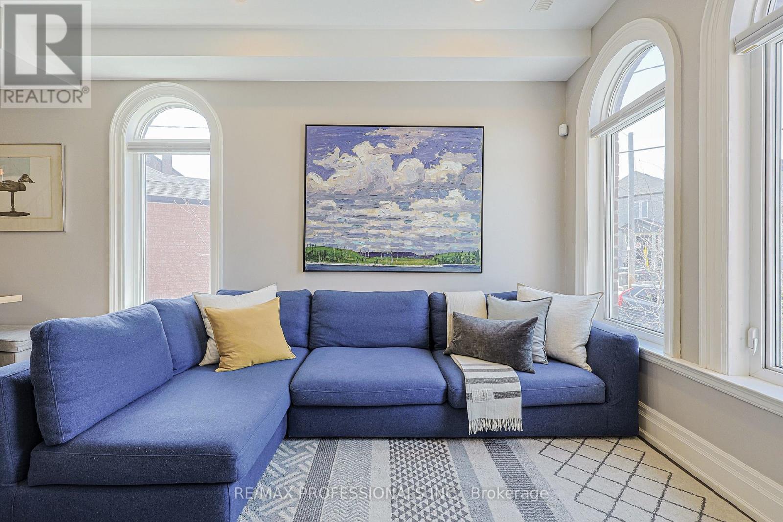 9b Harlton Crescent, Toronto, Ontario  M6M 1L2 - Photo 8 - W13034844