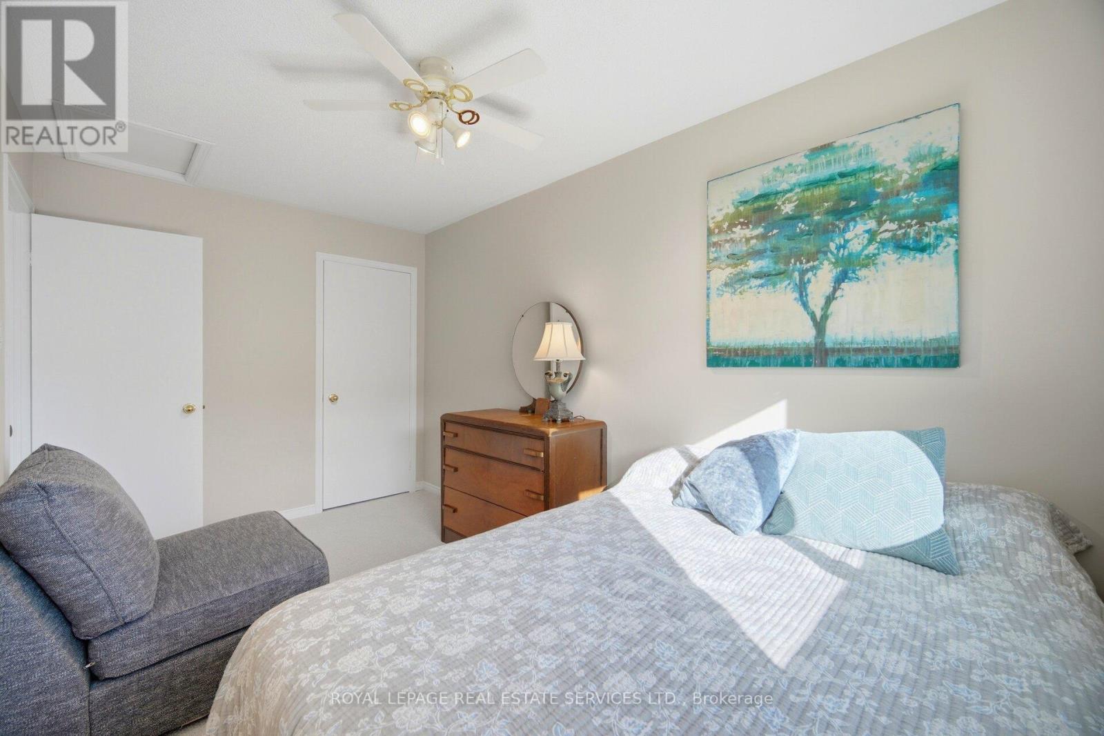 5593 Palmerston Crescent, Mississauga, Ontario  L5M 5Z8 - Photo 19 - W13034852