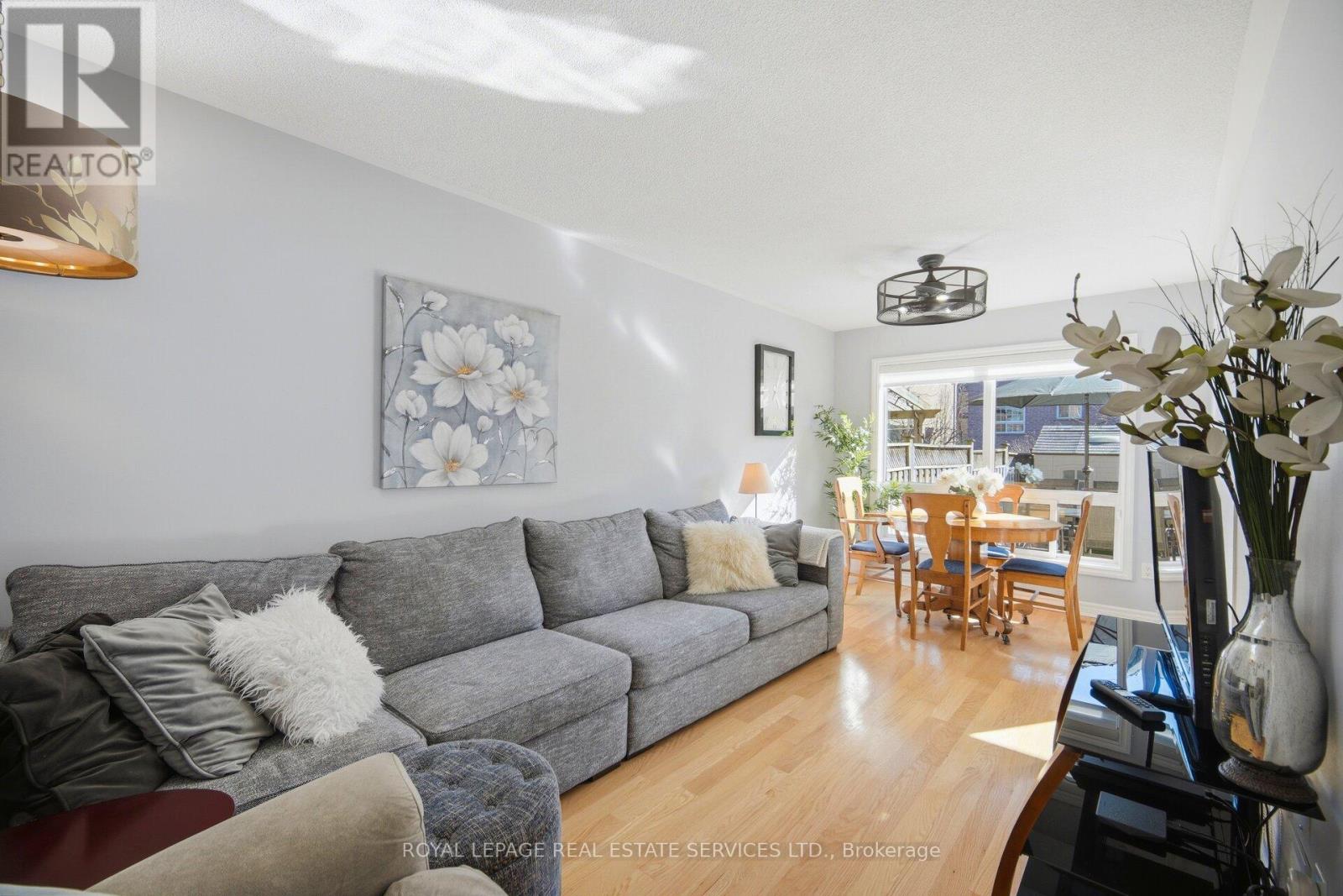 5593 Palmerston Crescent, Mississauga, Ontario  L5M 5Z8 - Photo 9 - W13034852