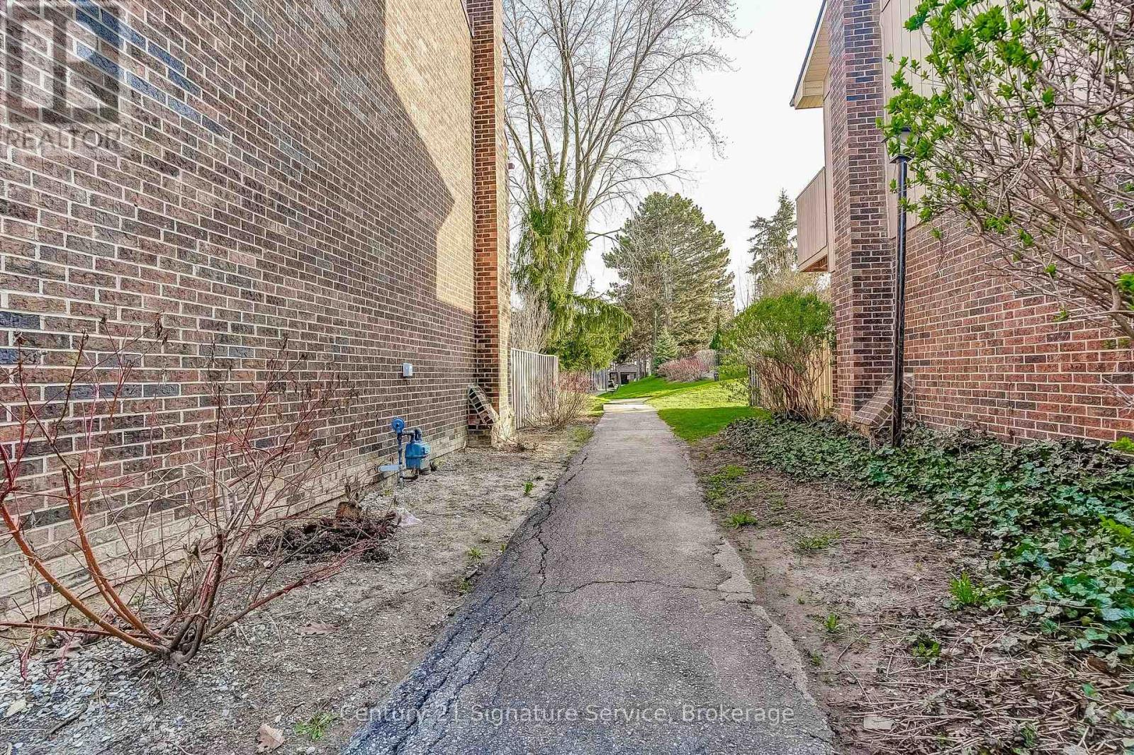 177 - 1951 Rathburn Road E, Mississauga, Ontario  L4W 2N9 - Photo 35 - W13034890