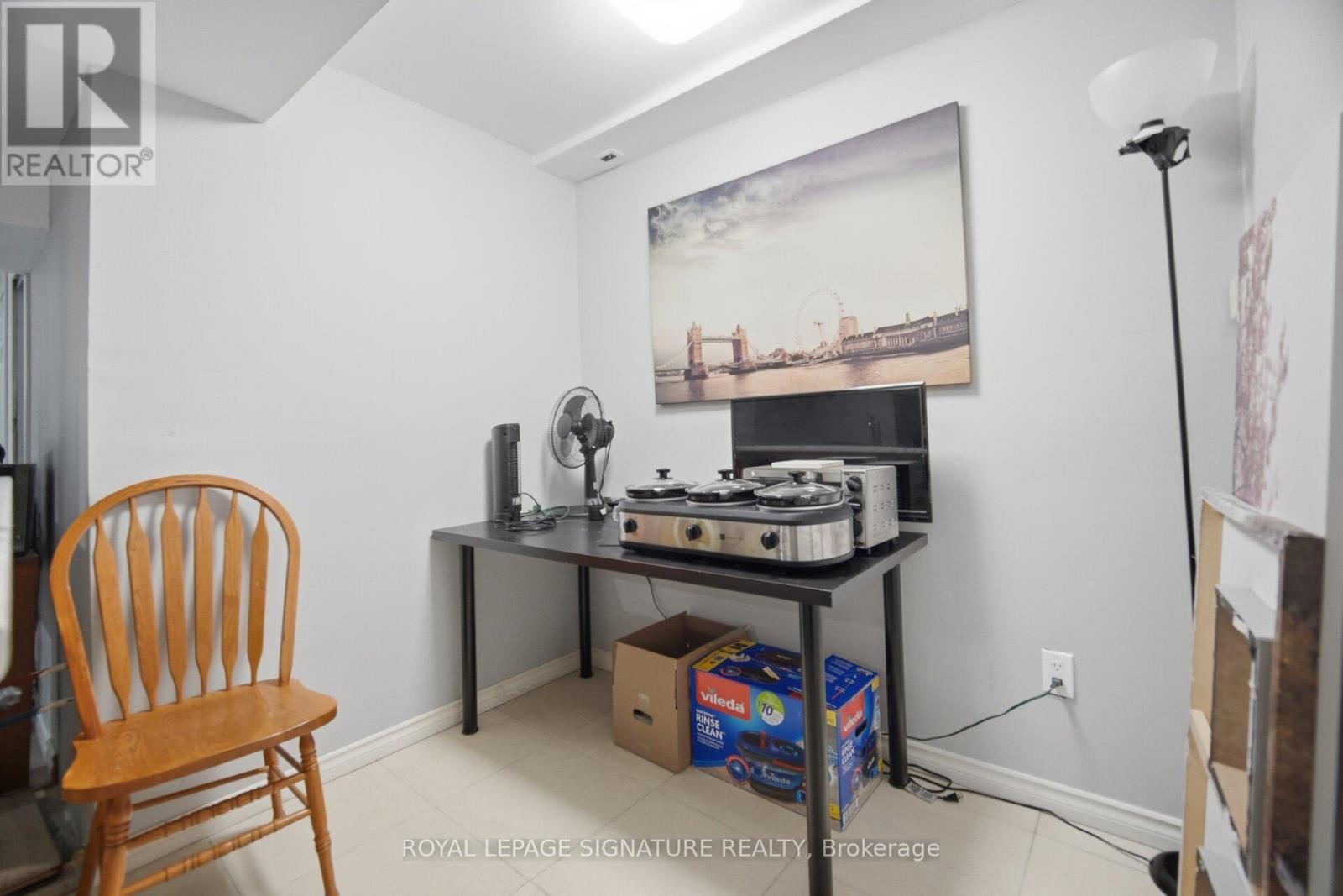 588 Rossellini Drive, Mississauga, Ontario  L5W 1M4 - Photo 29 - W13034898