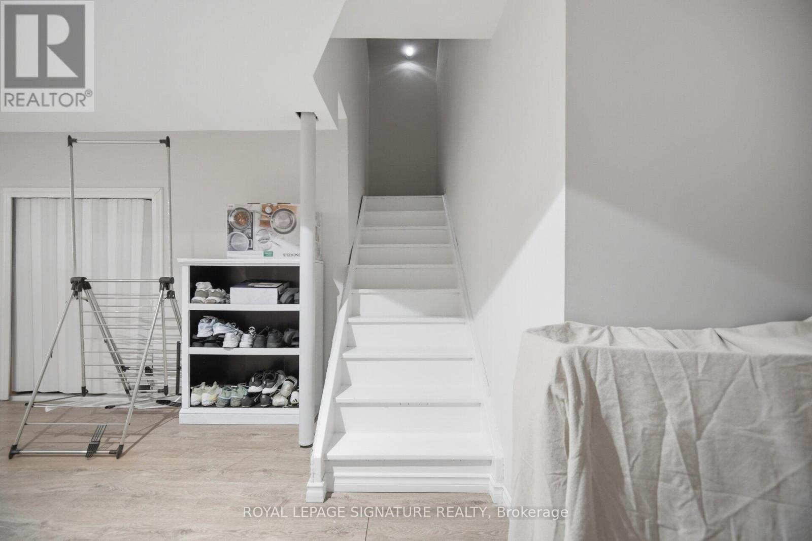 588 Rossellini Drive, Mississauga, Ontario  L5W 1M4 - Photo 34 - W13034898