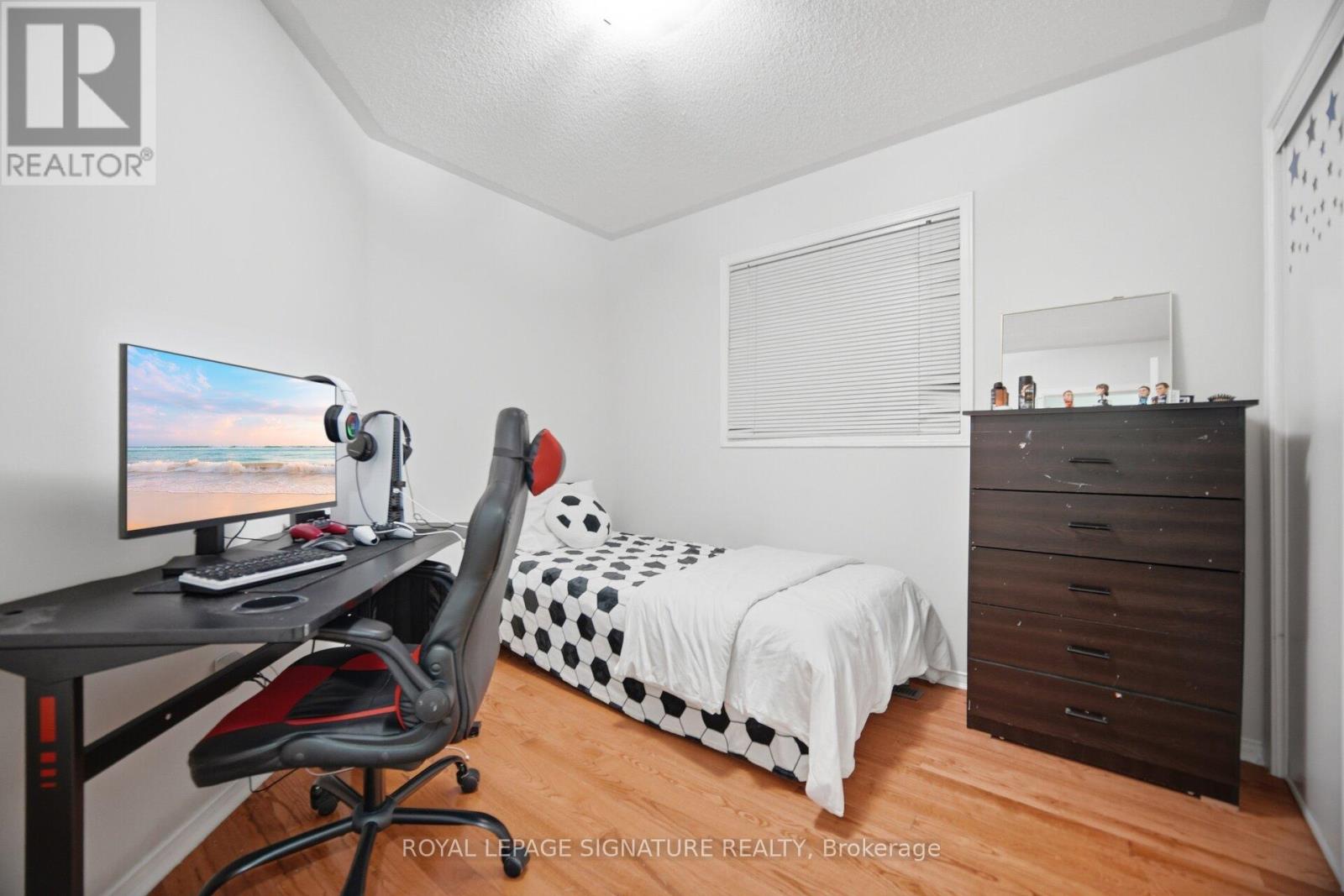 588 Rossellini Drive, Mississauga, Ontario  L5W 1M4 - Photo 43 - W13034898