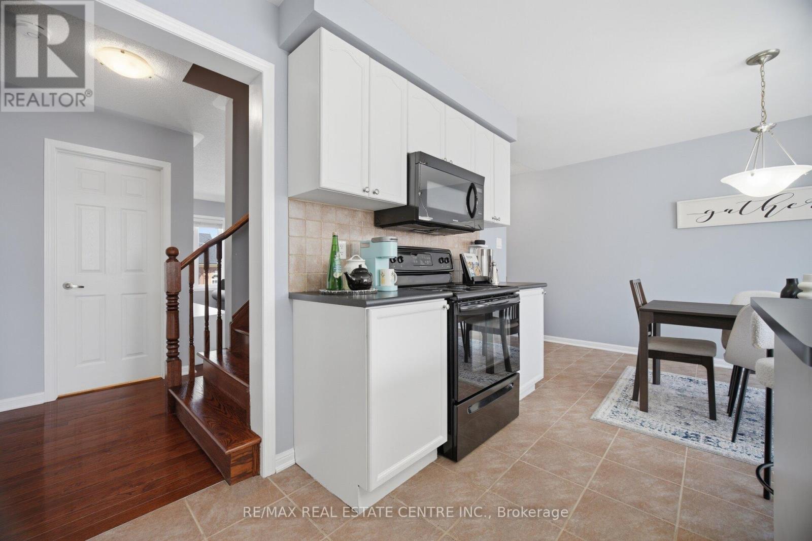 680 Mceastern Path, Milton, Ontario  L9T 0G4 - Photo 22 - W13034908