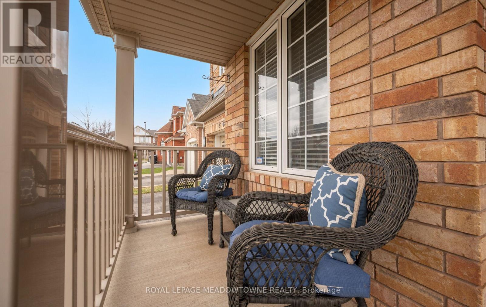 6 Clyde Road, Brampton, Ontario  L6X 0L9 - Photo 4 - W13034916