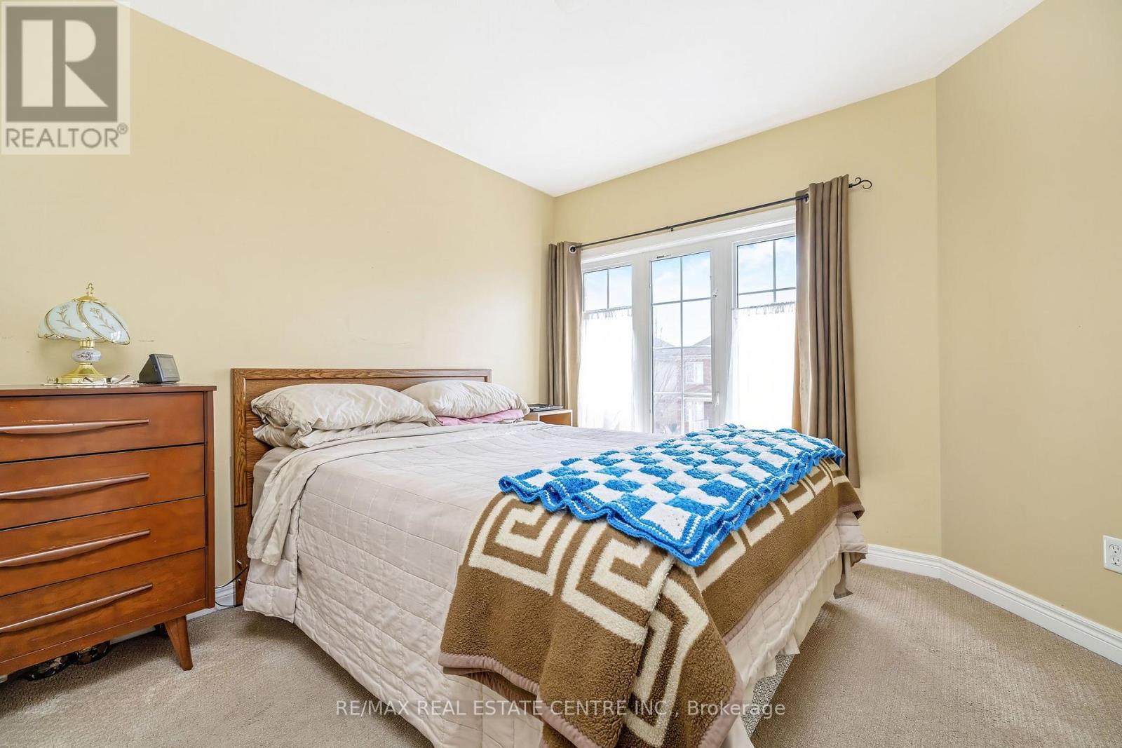 305 Teetzel Drive, Milton, Ontario  L9T 0B1 - Photo 19 - W13034928