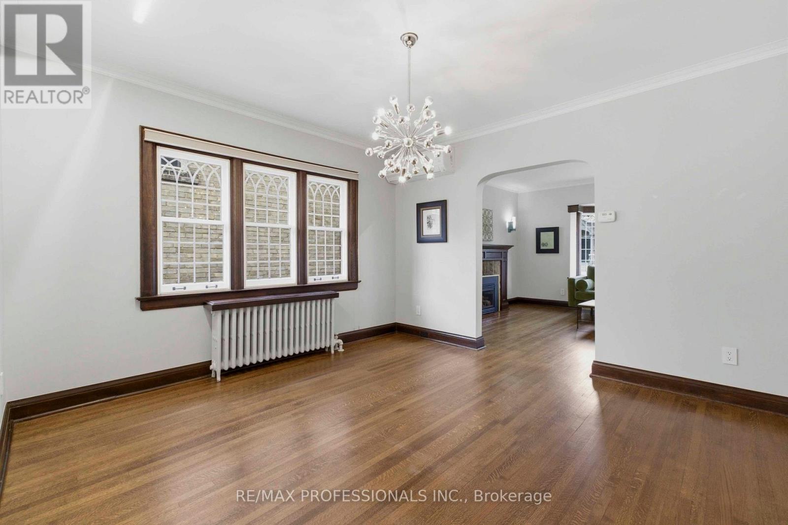 10 Edgemore Drive, Toronto, Ontario  M8Y 2M8 - Photo 13 - W13034930