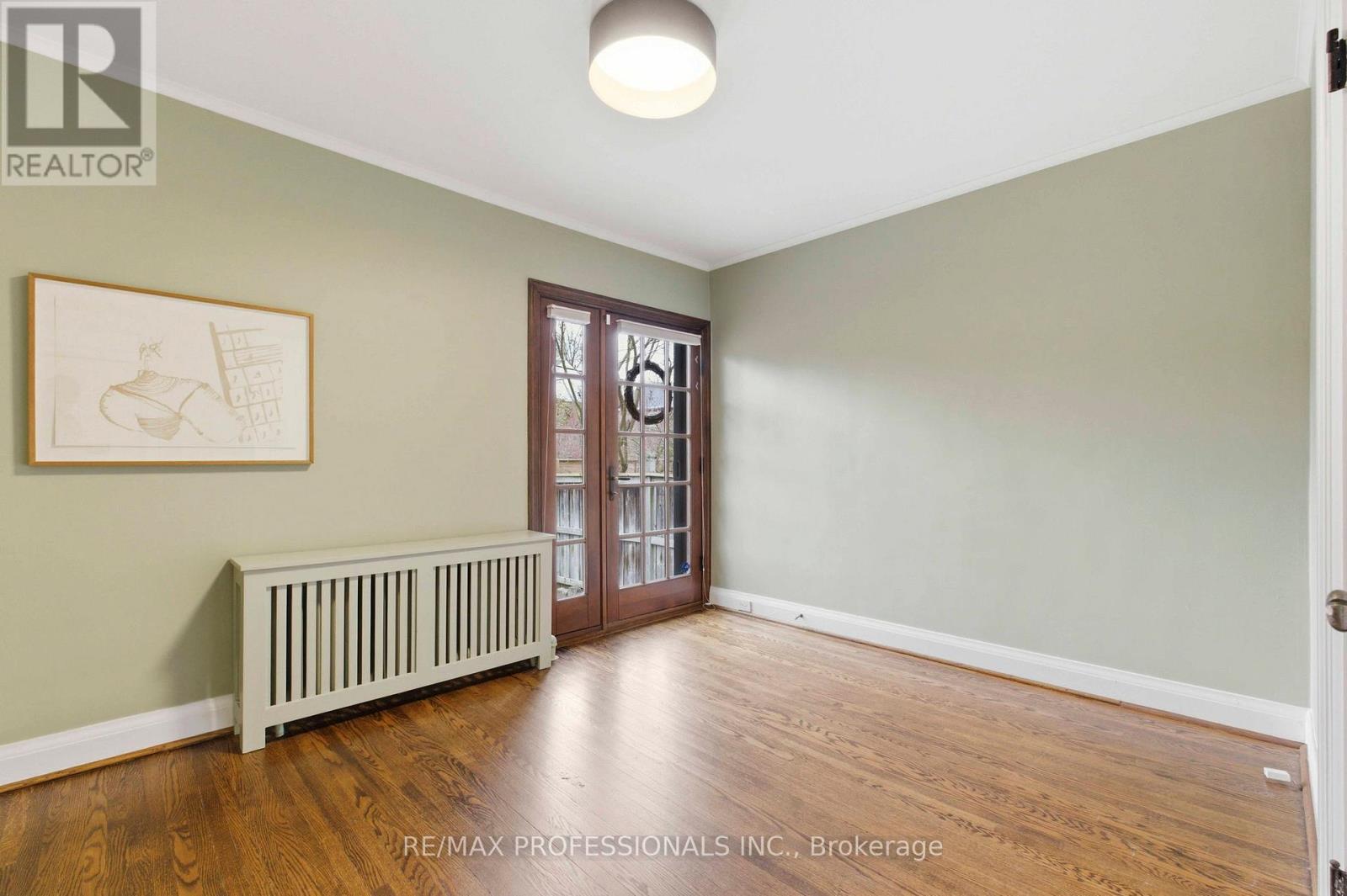 10 Edgemore Drive, Toronto, Ontario  M8Y 2M8 - Photo 21 - W13034930