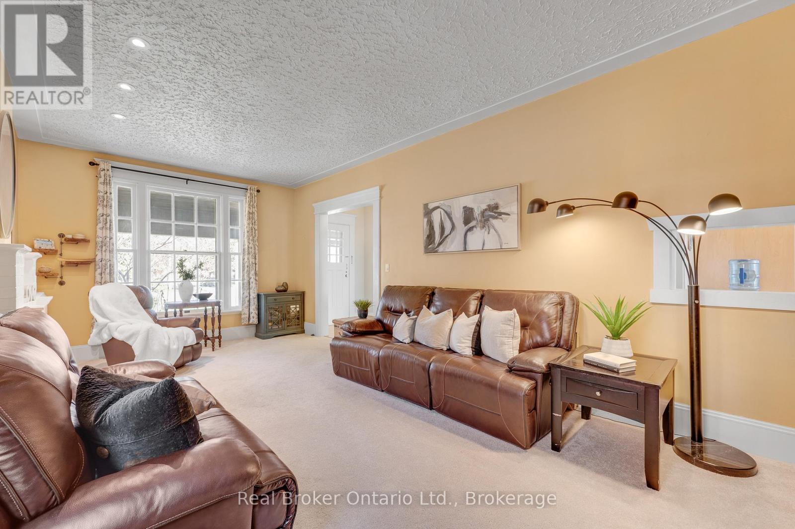 739 Colborne Street, Brantford, Ontario  N3S 3R9 - Photo 10 - X13035210