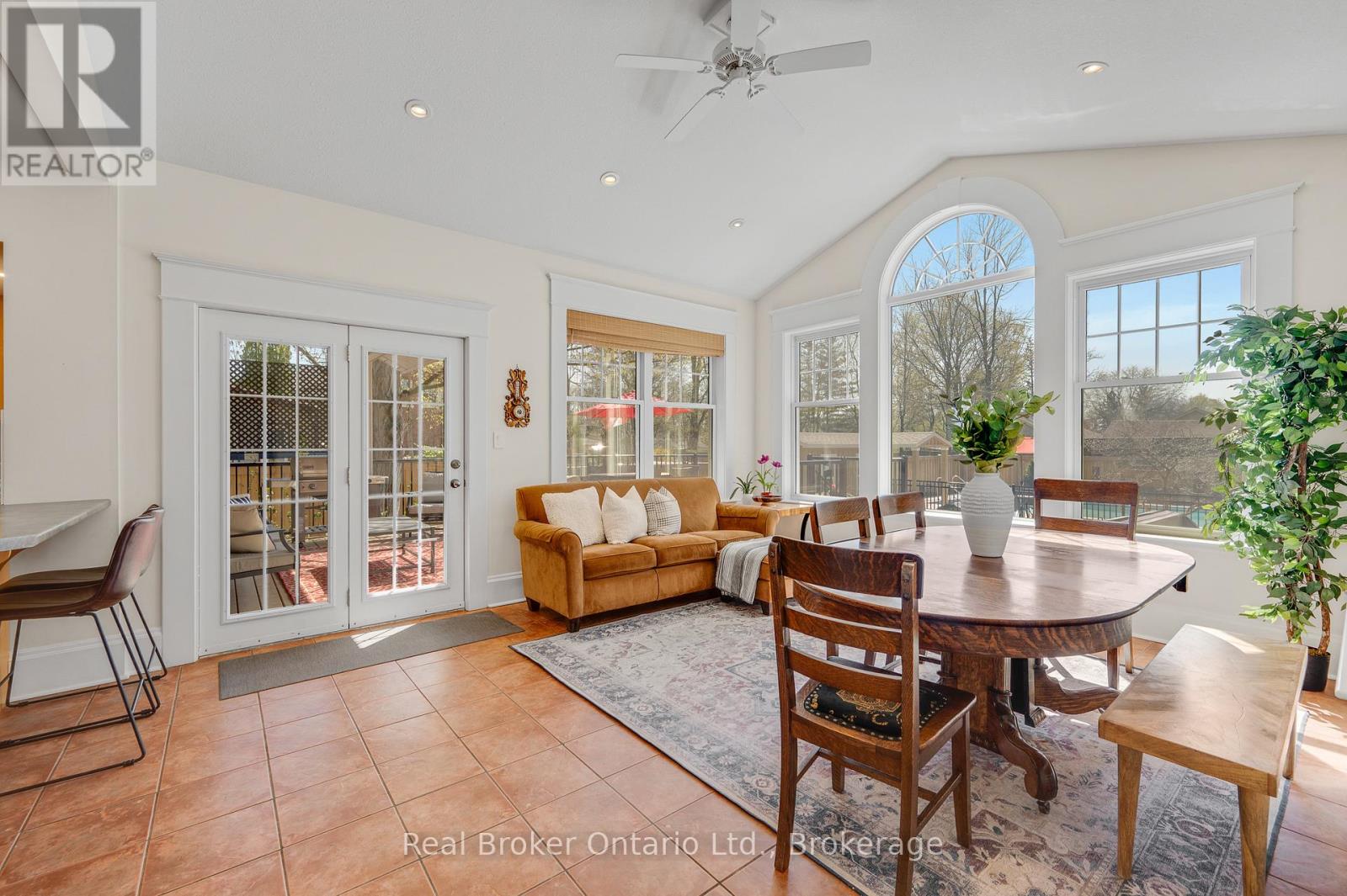 739 Colborne Street, Brantford, Ontario  N3S 3R9 - Photo 18 - X13035210