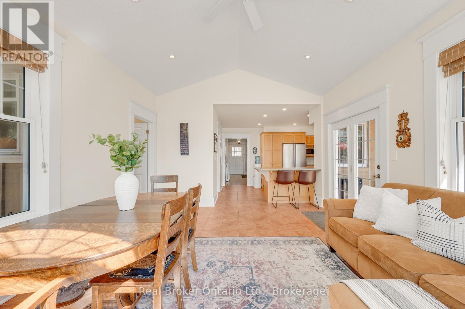 739 Colborne Street, Brantford, Ontario  N3S 3R9 - Photo 20 - X13035210