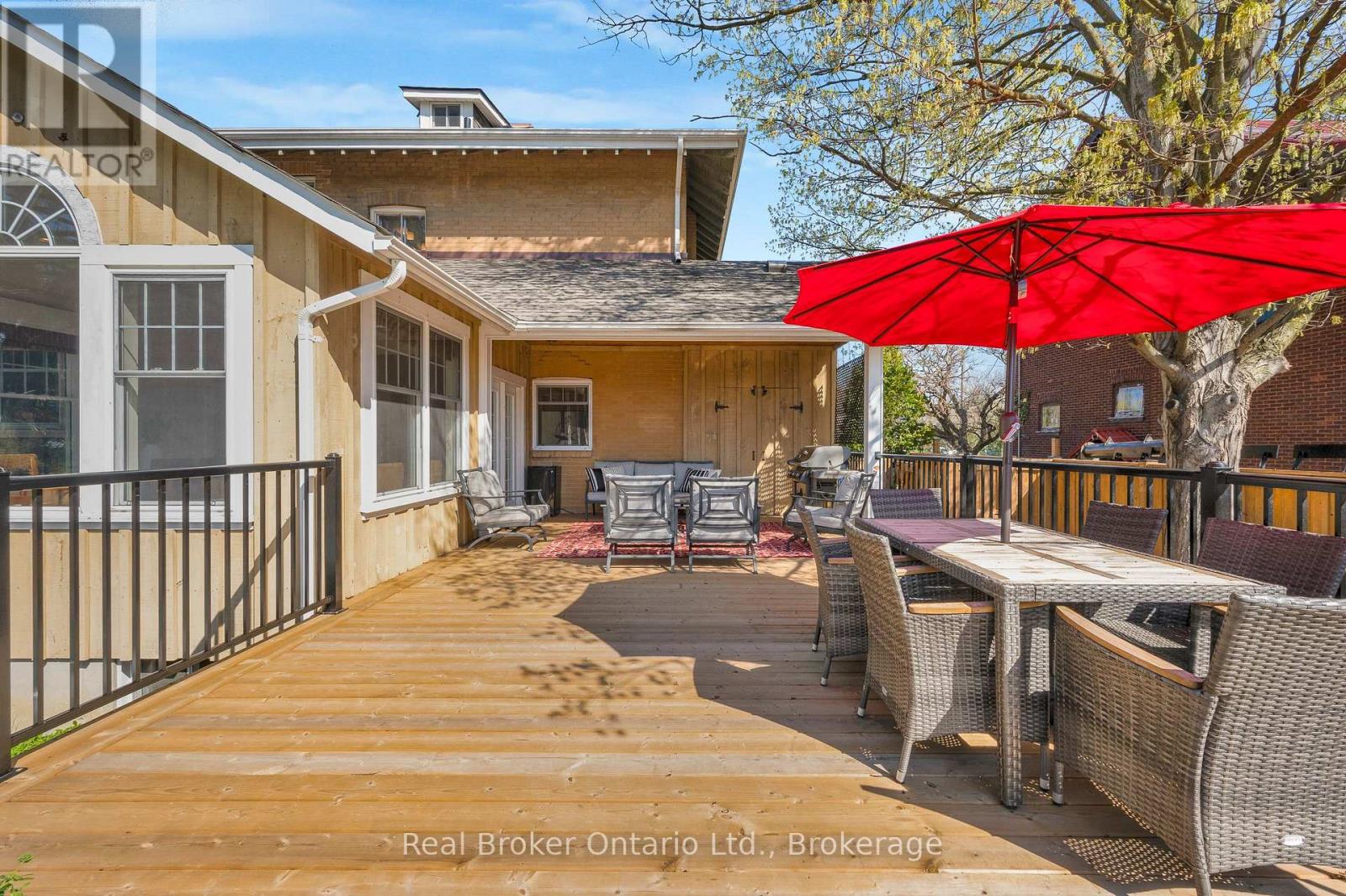 739 Colborne Street, Brantford, Ontario  N3S 3R9 - Photo 35 - X13035210