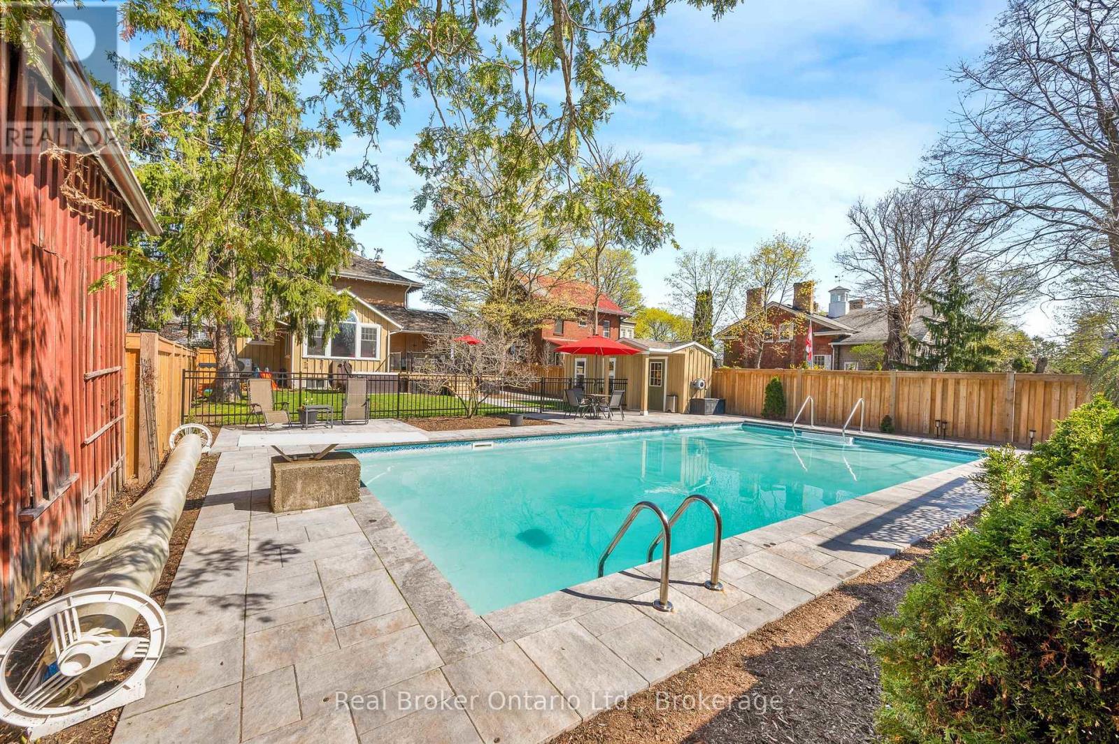 739 Colborne Street, Brantford, Ontario  N3S 3R9 - Photo 43 - X13035210