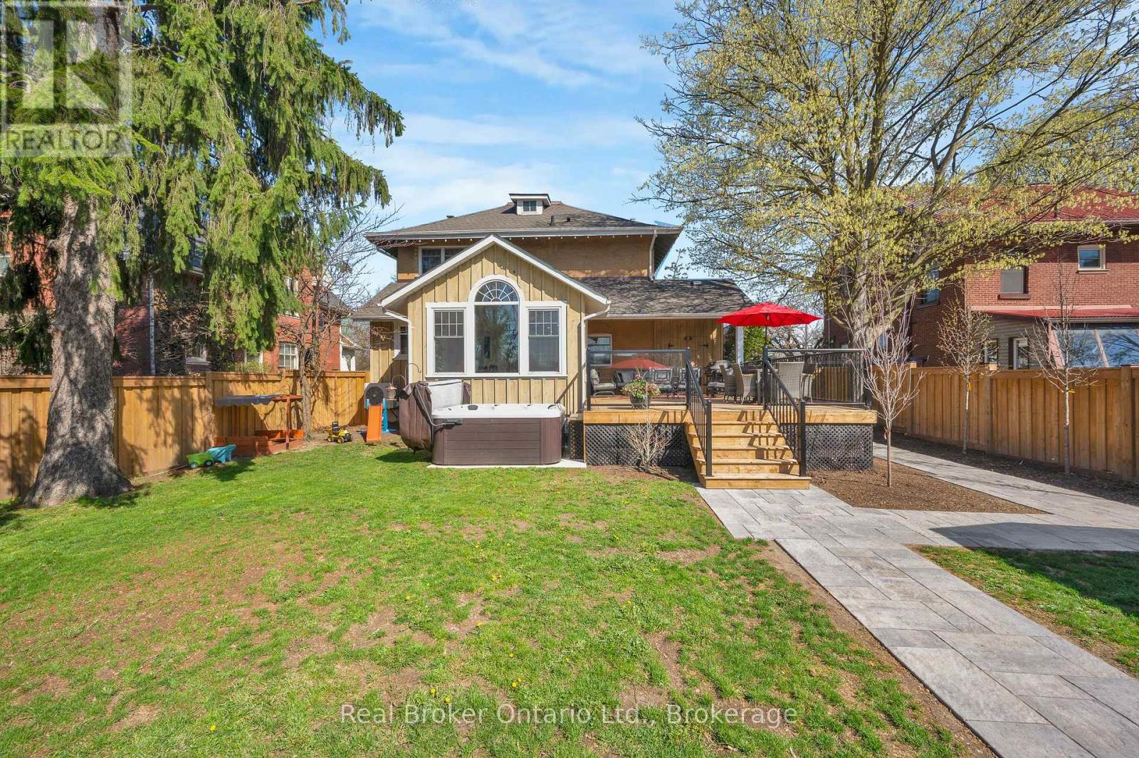 739 Colborne Street, Brantford, Ontario  N3S 3R9 - Photo 46 - X13035210