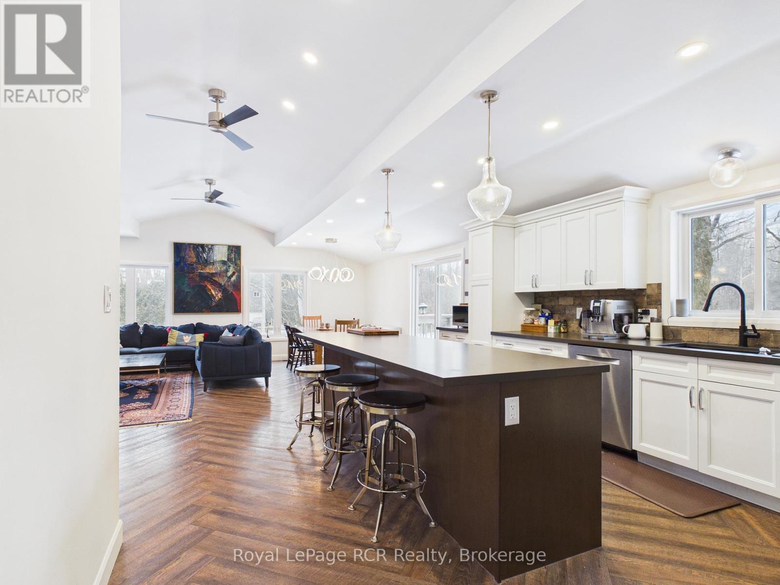 208 Pellisier Street, Grey Highlands, Ontario  N0C 1E0 - Photo 20 - X12855968