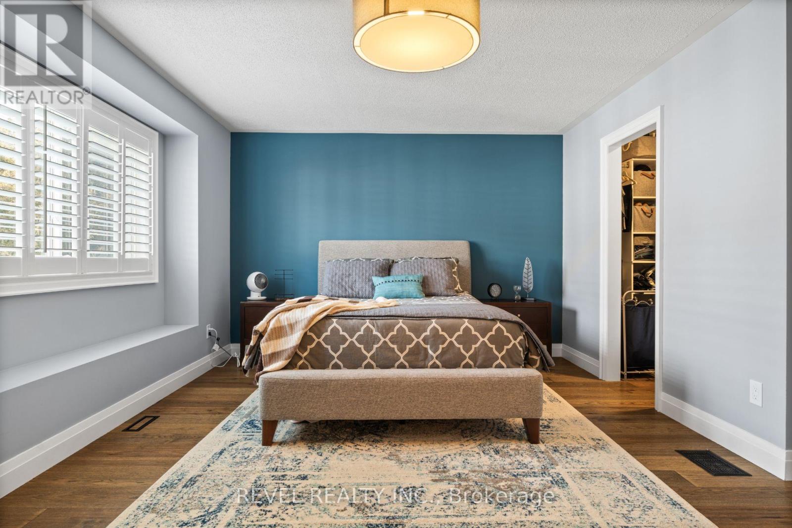 5609 Thorn Lane, Burlington, Ontario  L7L 6T5 - Photo 25 - W12851636