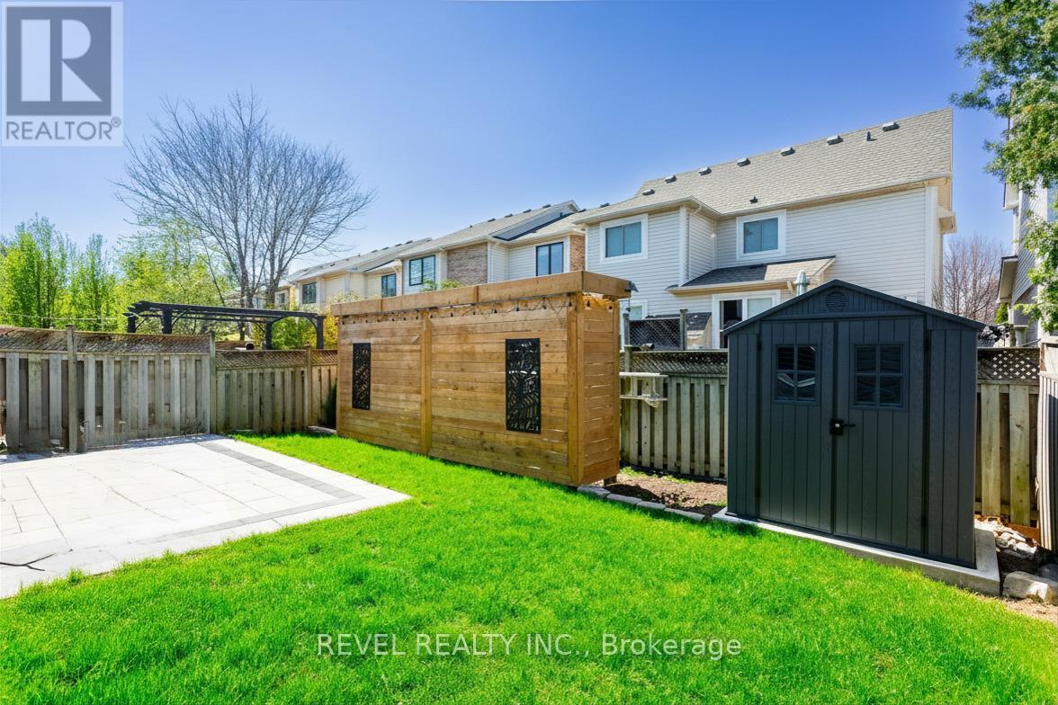 5609 Thorn Lane, Burlington, Ontario  L7L 6T5 - Photo 40 - W12851636