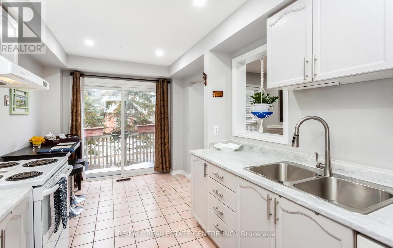 66 - 2555 Thomas Street, Mississauga, Ontario  L5M 5P6 - Photo 16 - W12887158