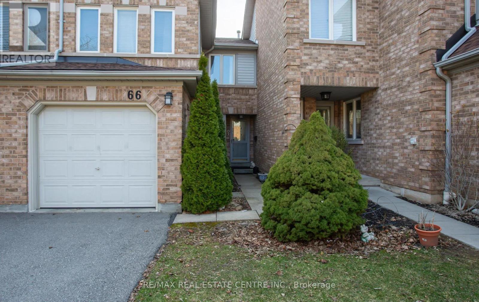 66 - 2555 Thomas Street, Mississauga, Ontario  L5M 5P6 - Photo 2 - W12887158