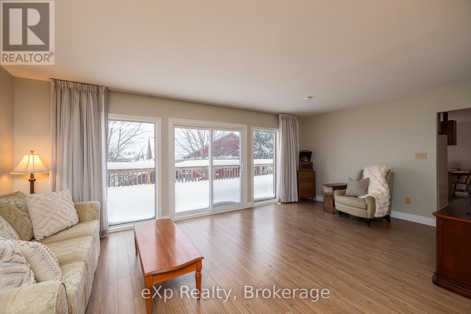 103 Margaret Elizabeth Avenue, Grey Highlands, Ontario  N0C 1H0 - Photo 10 - X12942824