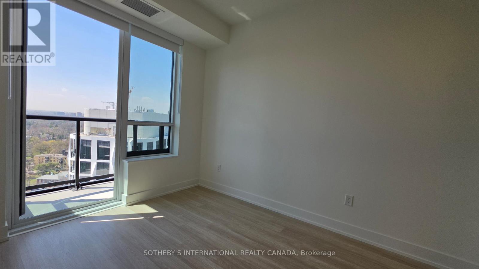 2410 - 60 Central Park Road Way, Toronto, Ontario  M9A 0E6 - Photo 27 - W13027860