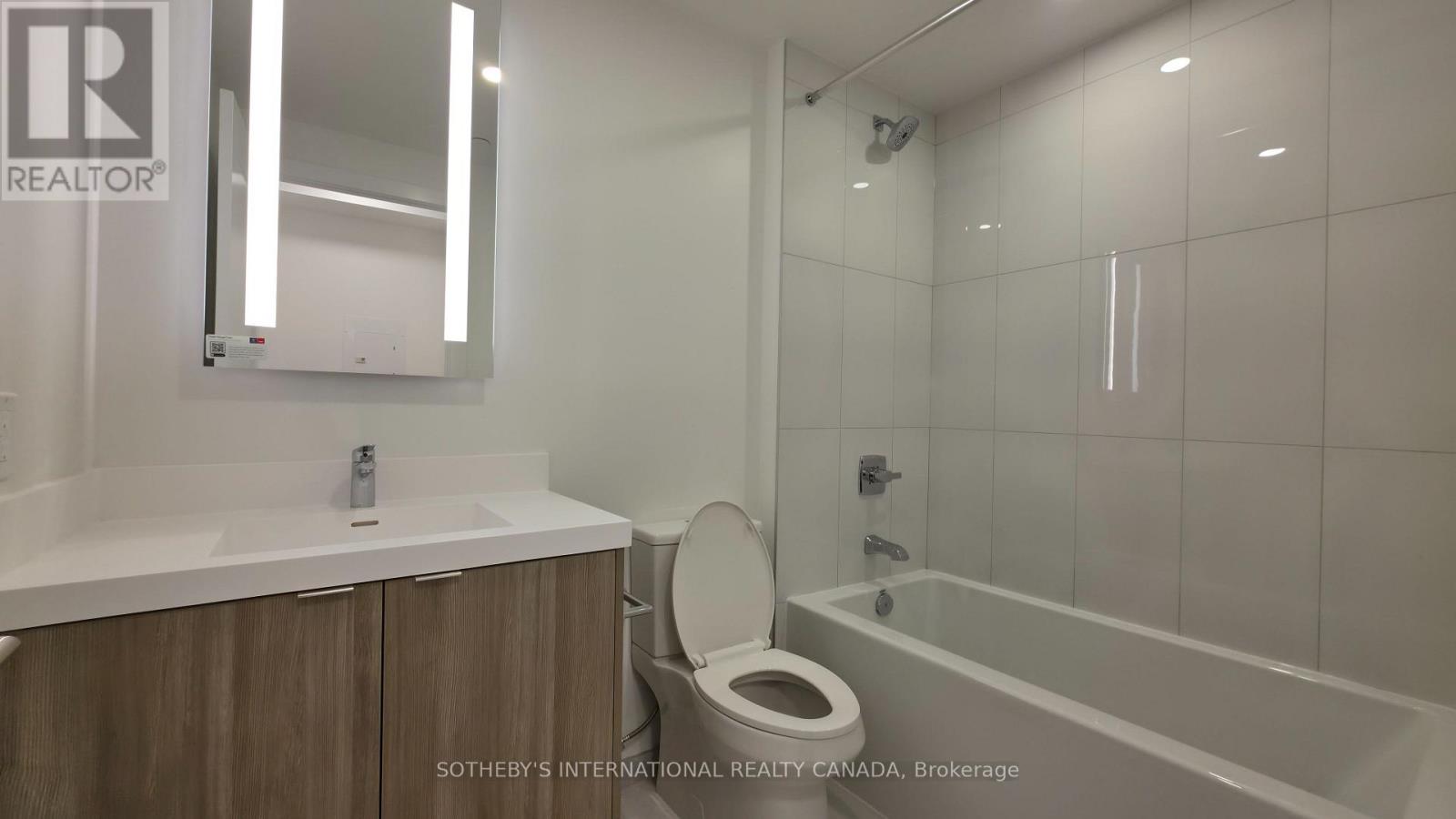 2410 - 60 Central Park Road Way, Toronto, Ontario  M9A 0E6 - Photo 10 - W13027860