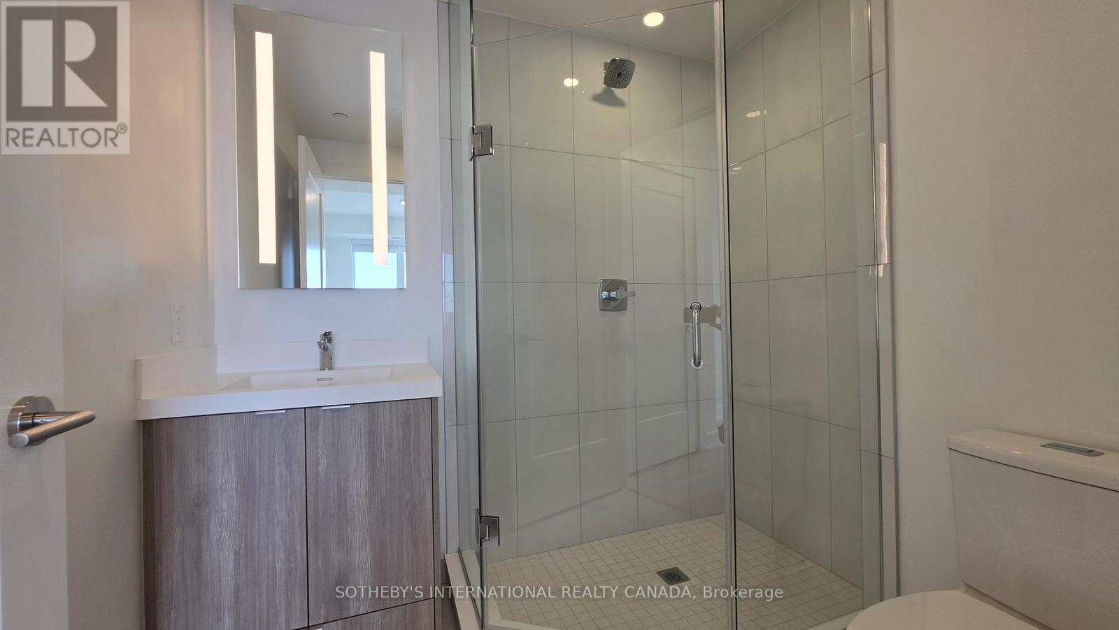 2410 - 60 Central Park Road Way, Toronto, Ontario  M9A 0E6 - Photo 30 - W13027860