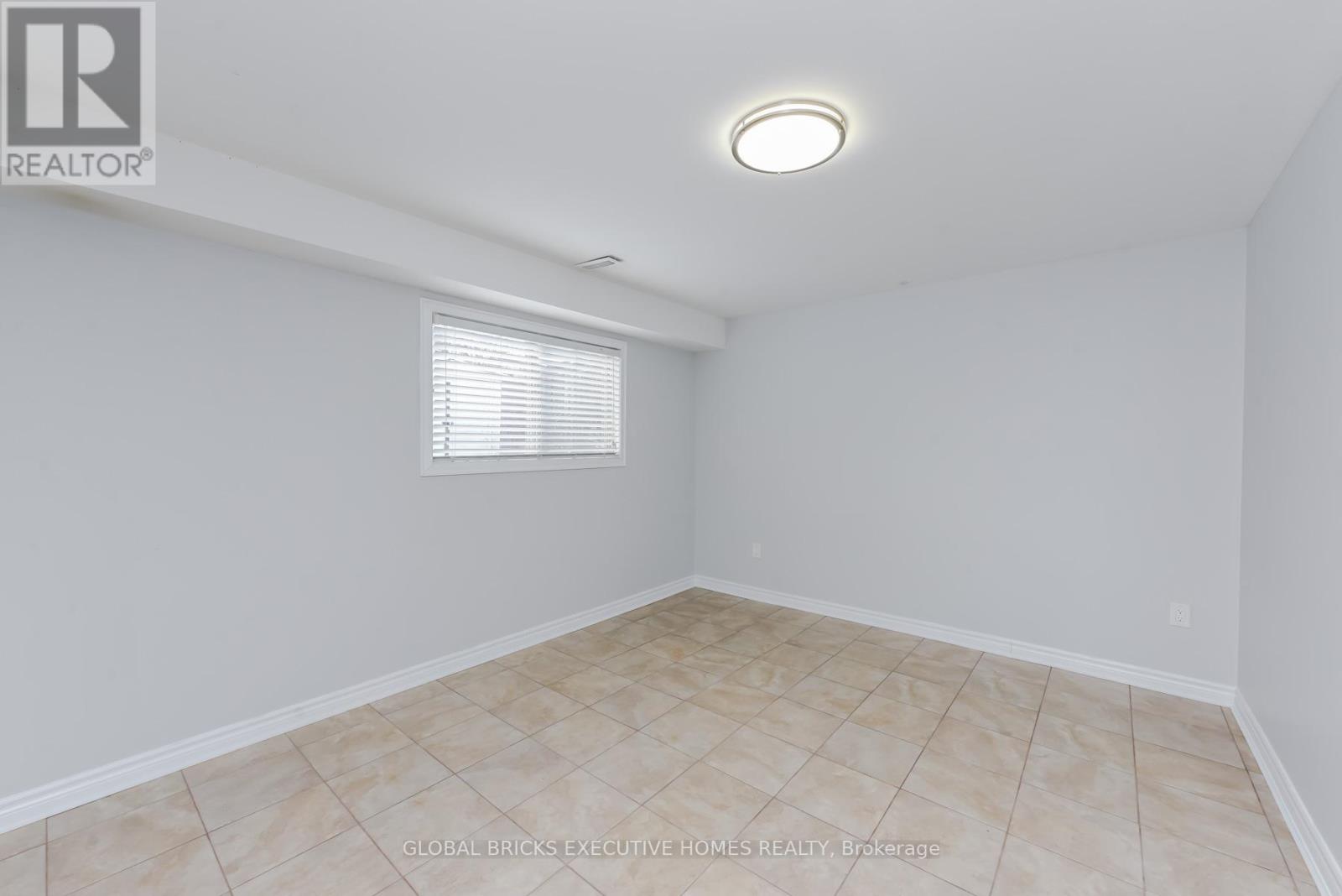 77 Blackthorn Lane, Brampton, Ontario  L6V 3L1 - Photo 25 - W12895942