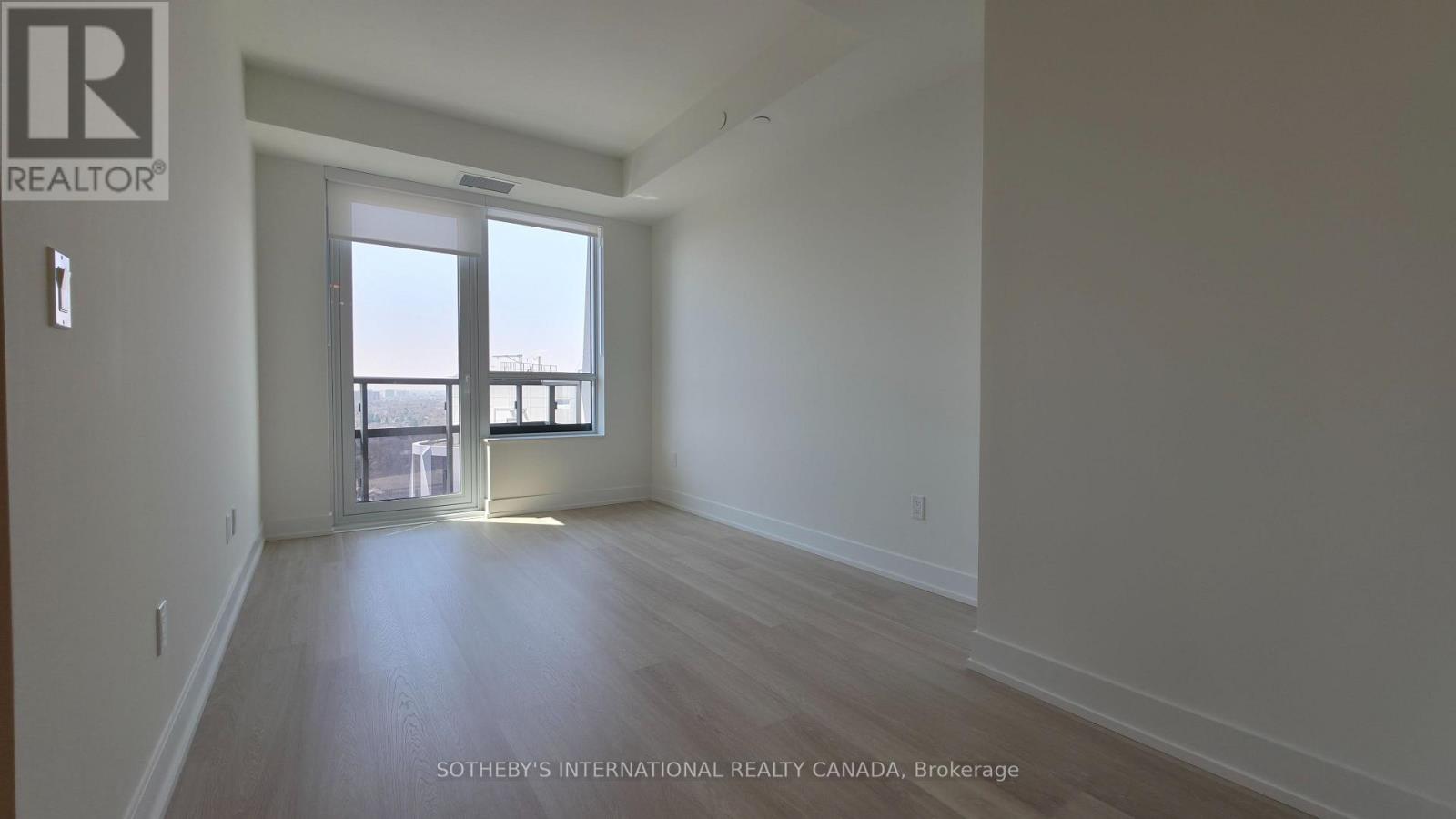 2410 - 60 Central Park Road Way, Toronto, Ontario  M9A 0E6 - Photo 15 - W13027860