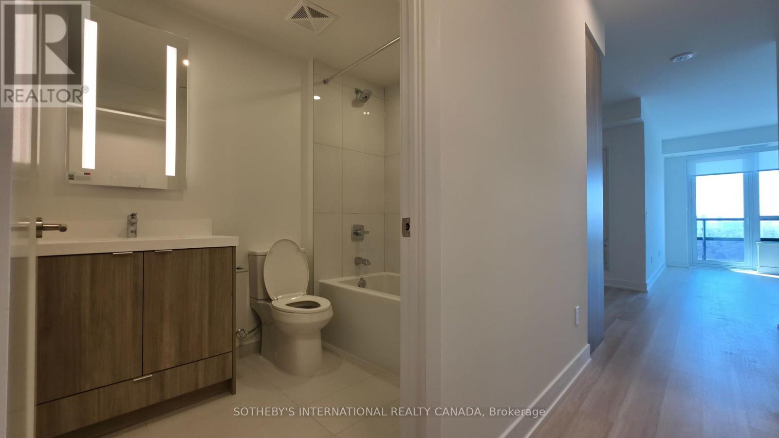 2410 - 60 Central Park Road Way, Toronto, Ontario  M9A 0E6 - Photo 9 - W13027860