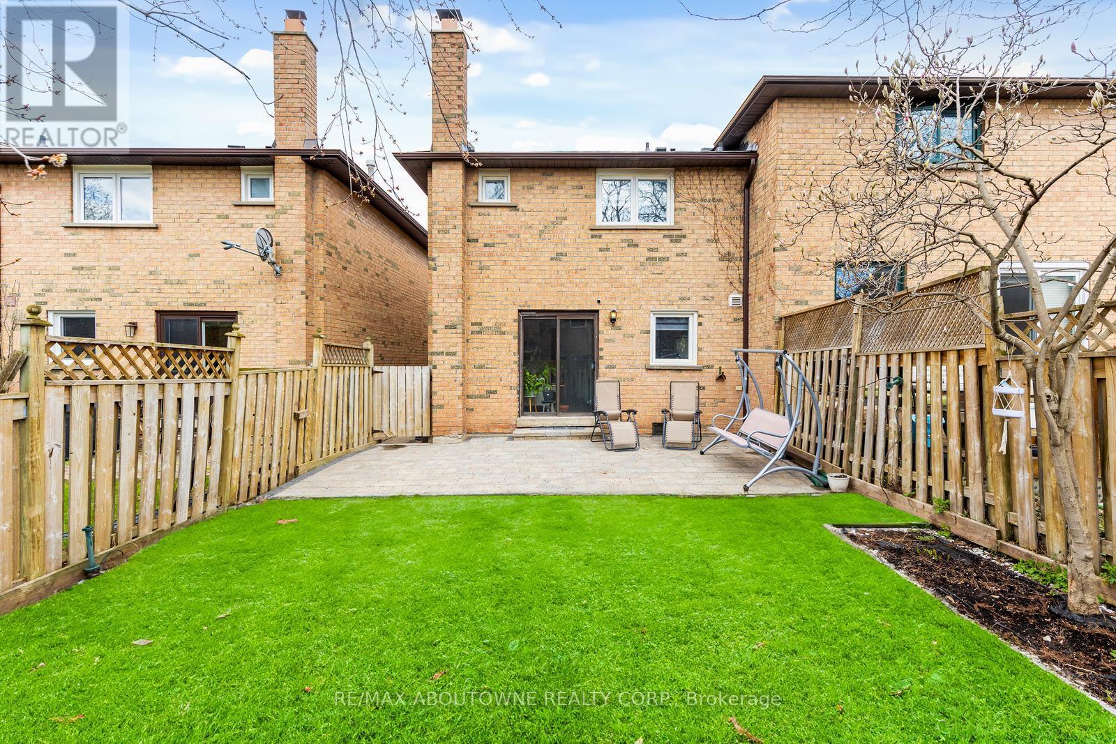 1118 Avondale Drive, Oakville, Ontario  L6H 5L4 - Photo 30 - W13000998